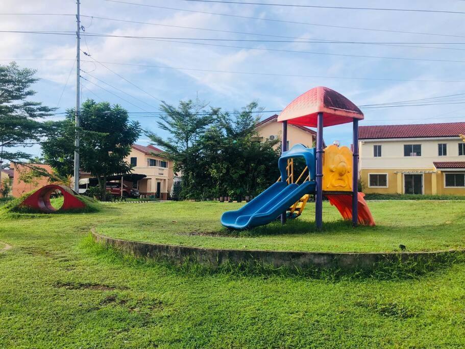2 Storey Camella Homes In Pagadian エクステリア 写真